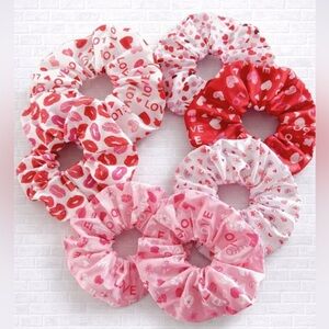 Valentines Scrunchies {PICK YOUR PRINT}